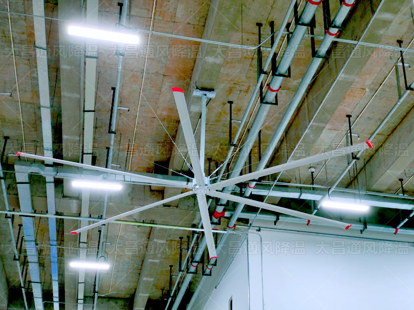求解！大型廠房降溫需要什么設備