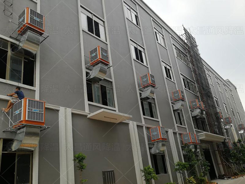 工業(yè)車(chē)間降溫該不該安裝節(jié)能省電的環(huán)?？照{(diào)？