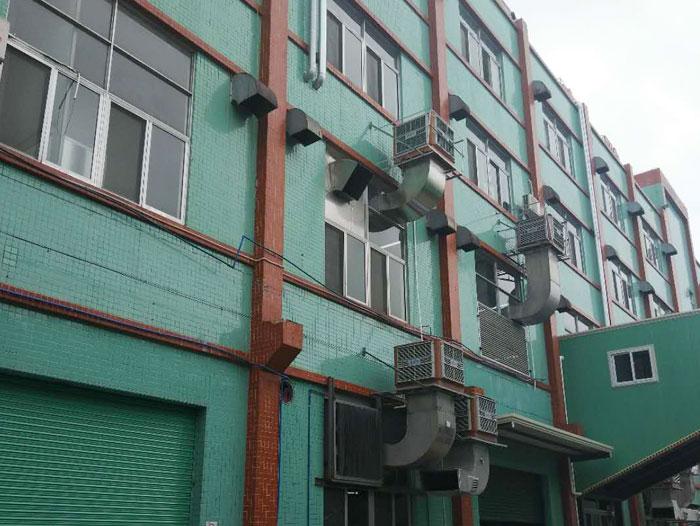 東鵬特飲廠區(qū)使用潤(rùn)東方環(huán)?？照{(diào)