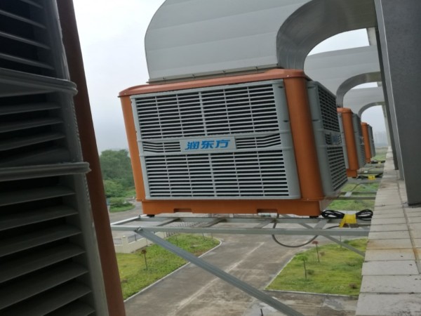 環(huán)?？照{(diào)的降溫效果也和送風(fēng)管道的設(shè)計(jì)有關(guān)