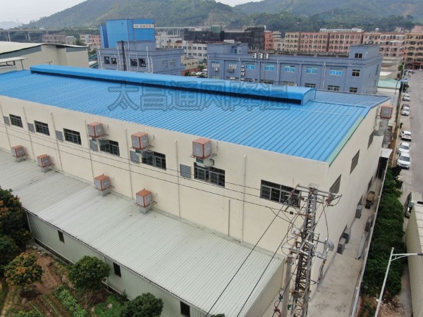 一款節(jié)能環(huán)保的高溫車間降溫設(shè)備-潤東方環(huán)?？照{(diào)